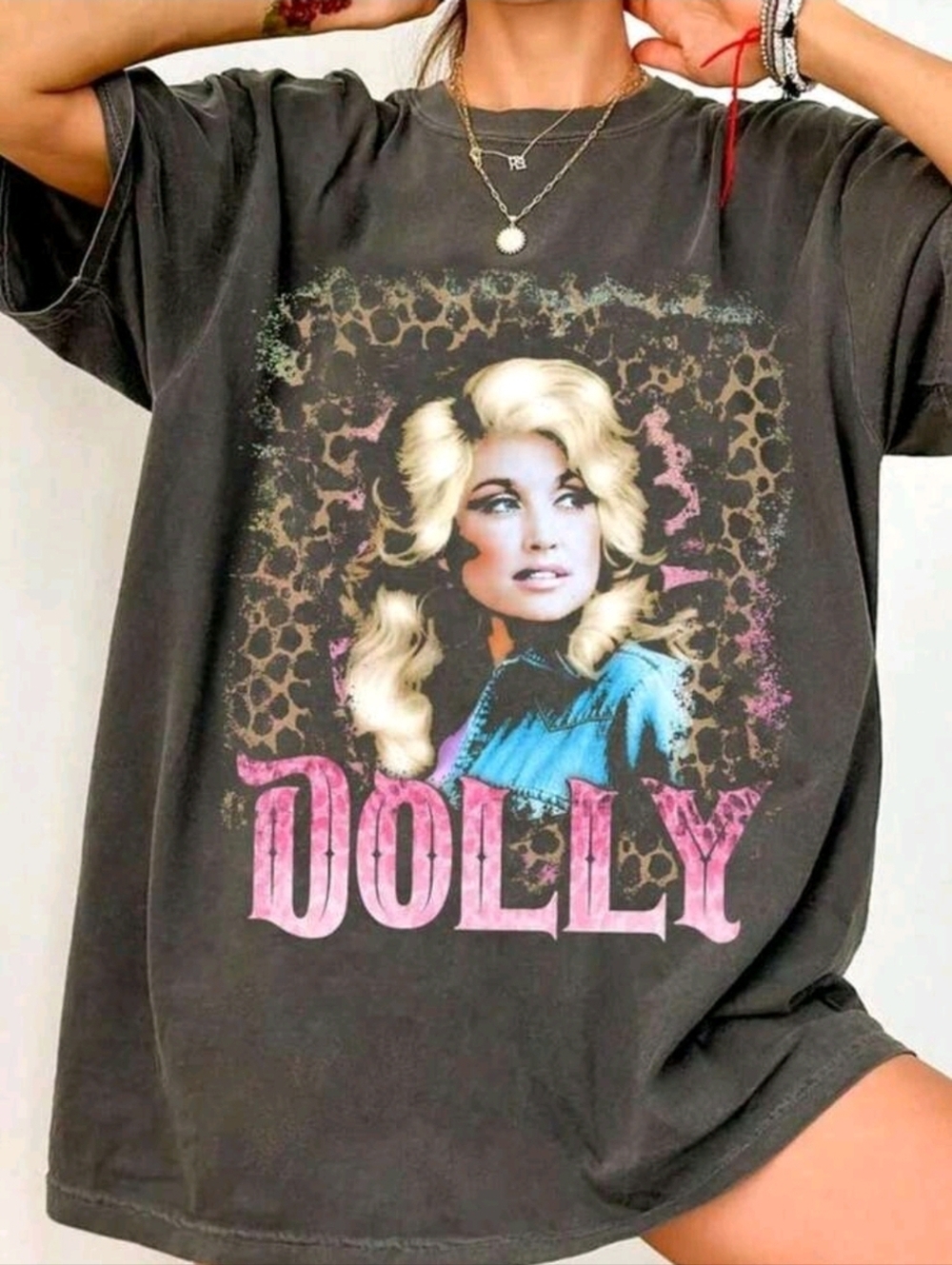 NEW !!! Black Dolly Parton Graphic Tee